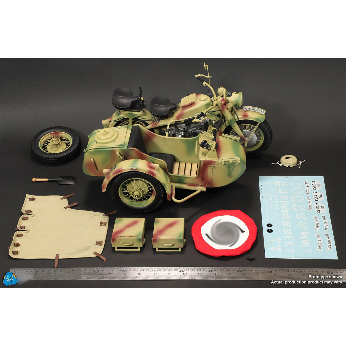 Motocicleta Zundapp KS750 alemana de la Segunda Guerra Mundial con sidecar, camuflaje para figuras de acción.
