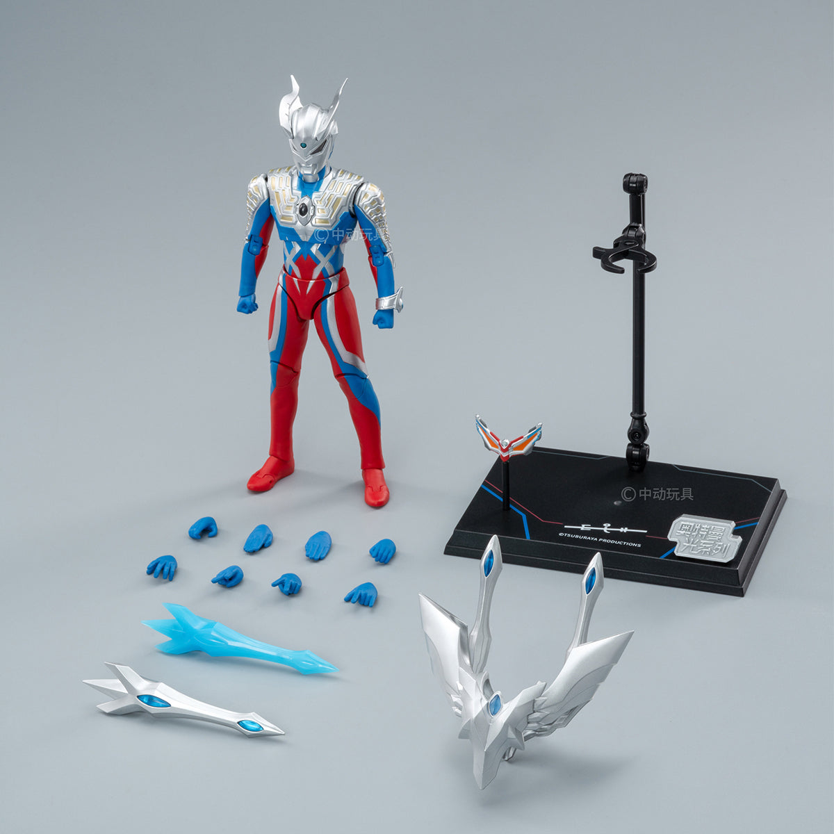 ウルトラマンフィギュア16体 ZD Toys, Ultimate Zero Ultraman UL-A16, Action Figures