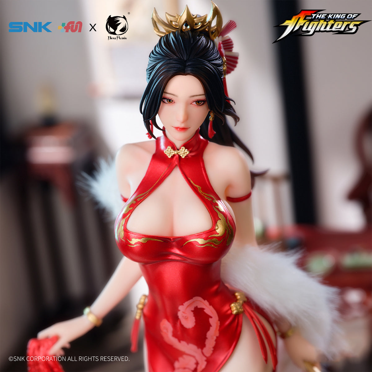 Figurine d'anime BearPanda Mai Shiranui en chemise rouge dansante
