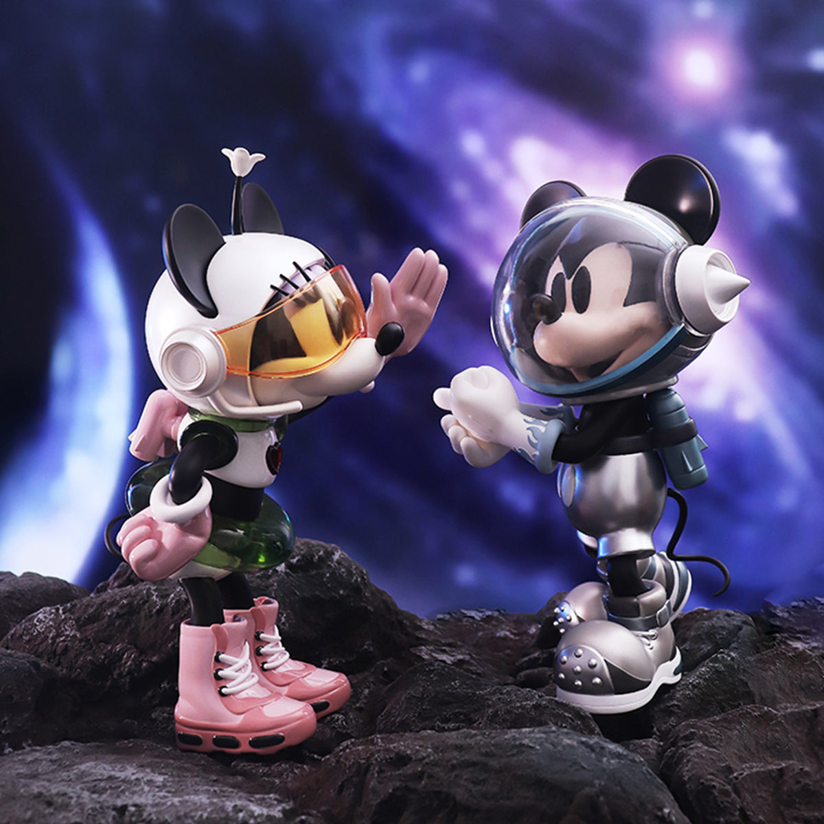 MORSTORM Disney 100th Anniversary Series Space Minnie Art Statue