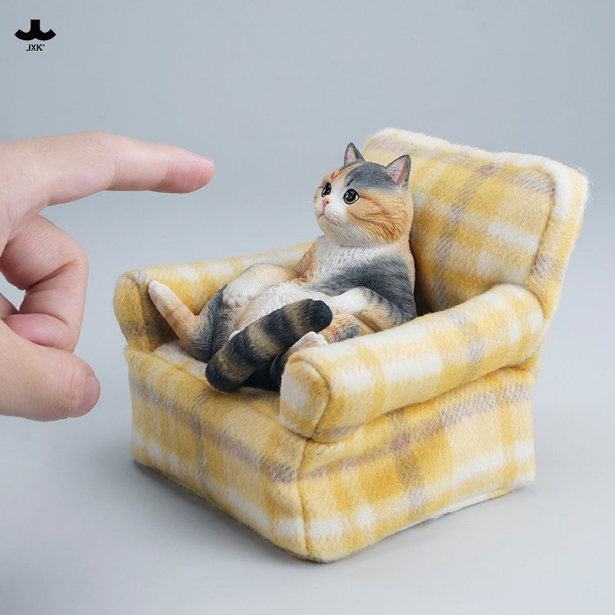 JXK Warm Cat Sofa (JXK350) Static Expertly Hand-Painted Lifelike Animal Figurine