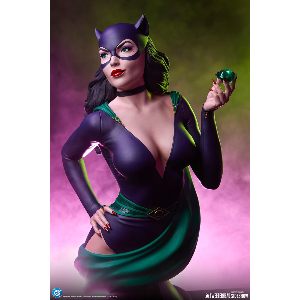 Sideshow x Tweeterhead, Catwoman Bust, 1/3 Scale Art Figurine