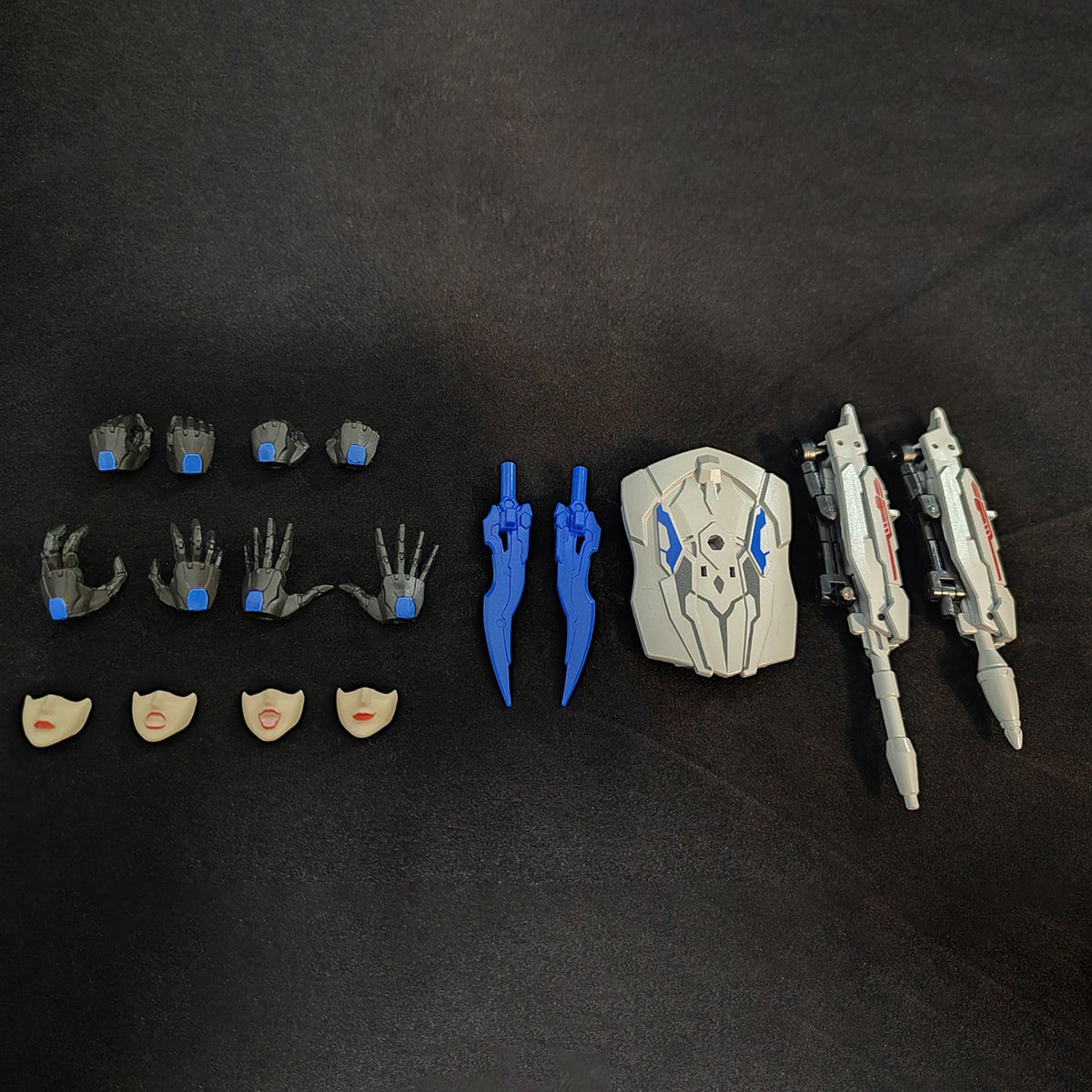 Collection Space Starqueen Transformable Action Figures