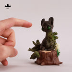 JXK The Forest Cat Static Expertly Hand-Painted Lifelike Animal Figurine