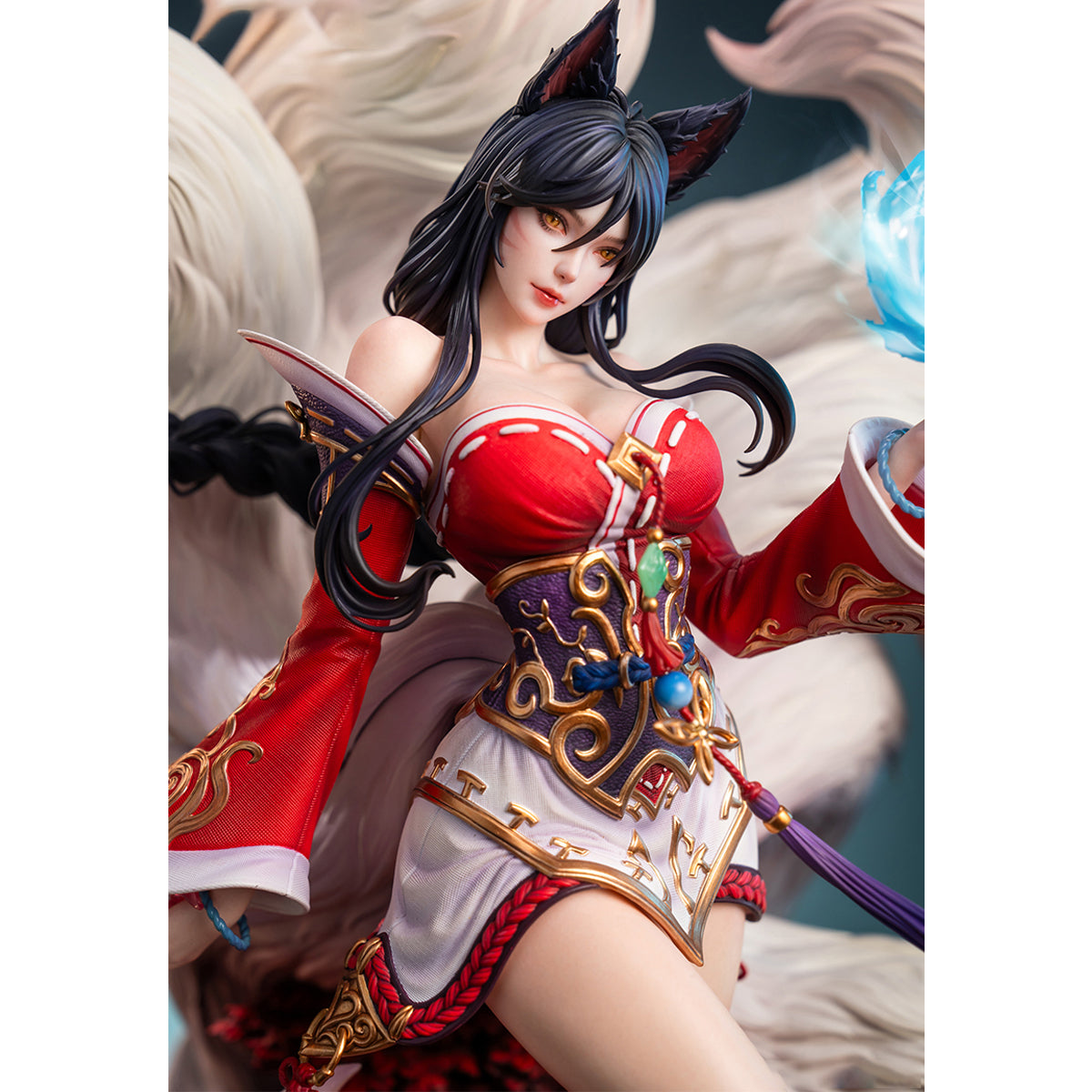 JIMEI PALACE League of Legends - Nine-Tailed Fox Ahri Art Statue