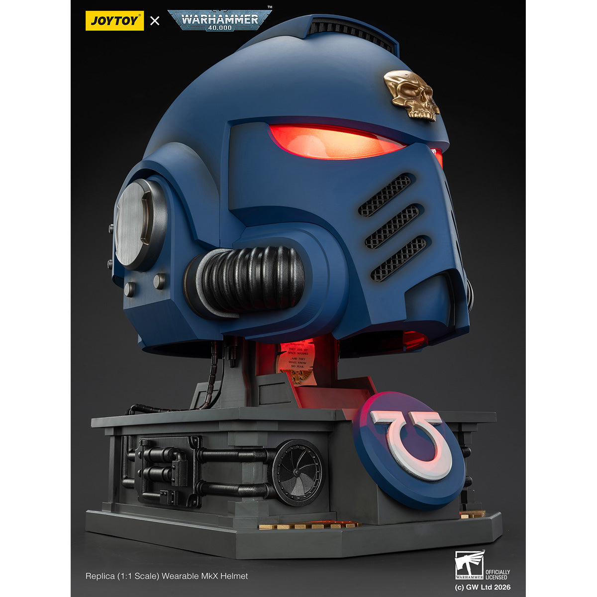 JOYTOY Warhammer 40K Ultramarines Captain MkX Helmet & Display Stand 1/1 Scale