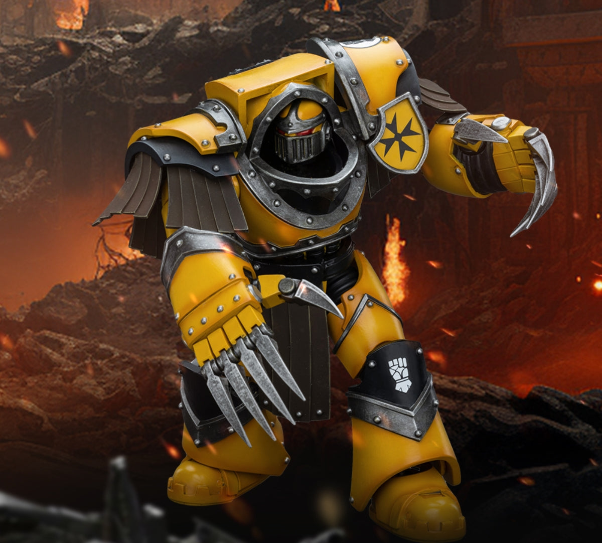 HiPlay JoyToy Warhammer The Horus Heresy Collectible Figure: Imperial Fists Legion Cataphractii Terminator Squad Legion Cataphractii with Lightning Claws 1:18 Scale Action Figures JT9404