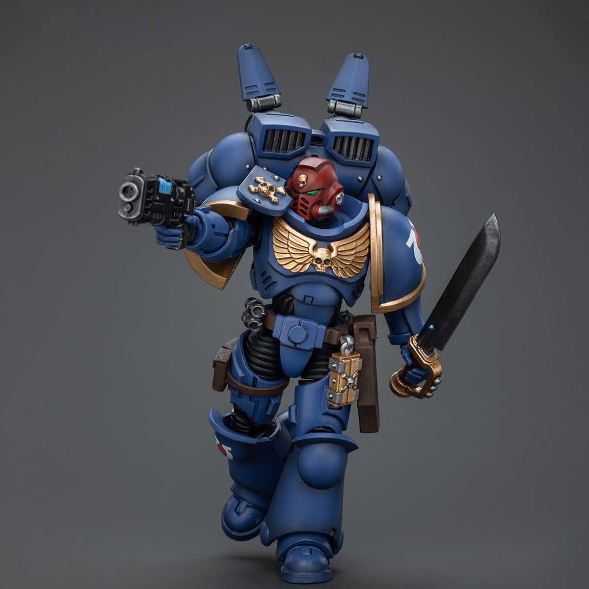 HiPlay JoyToy Warhammer 40K Collectible Figure: Ultramarines Jump Pack Intercessors Sergeant with Plasma Pistol and Power Sword 1:18 Scale Action Figures JT1378