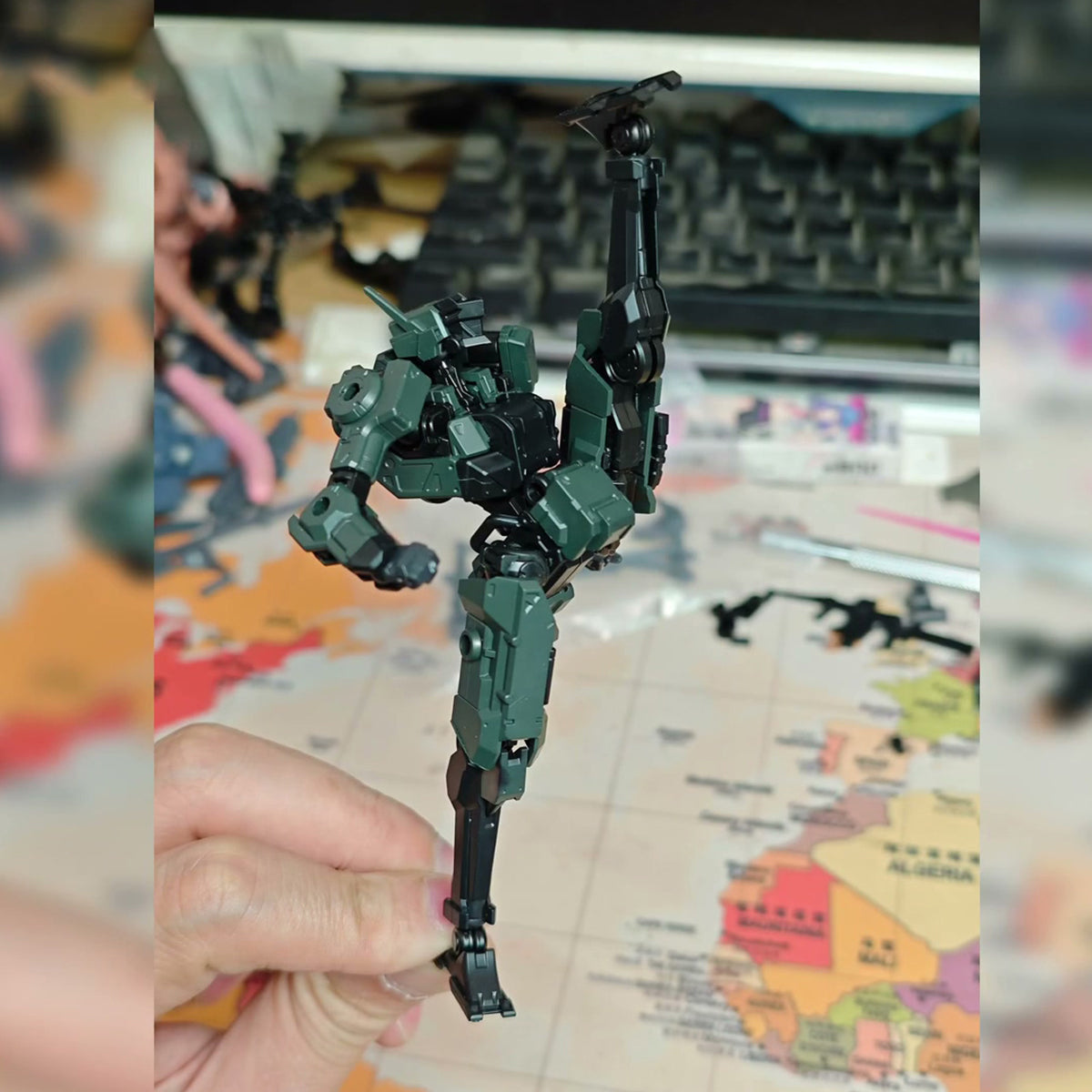 SHIEK MAINLAND Fenrir-A2 3 MIN PROJECT 1/18 Model Kit | 2 Robots per Box