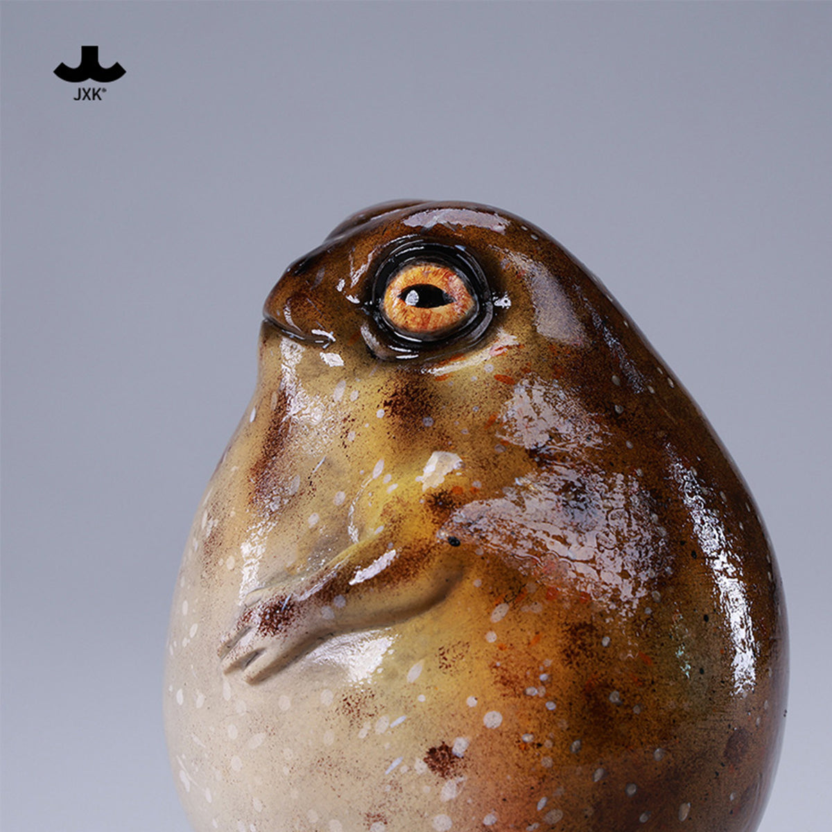 JXK Bun Frog Static Expertly Hand-Painted Lifelike Animal Figurine