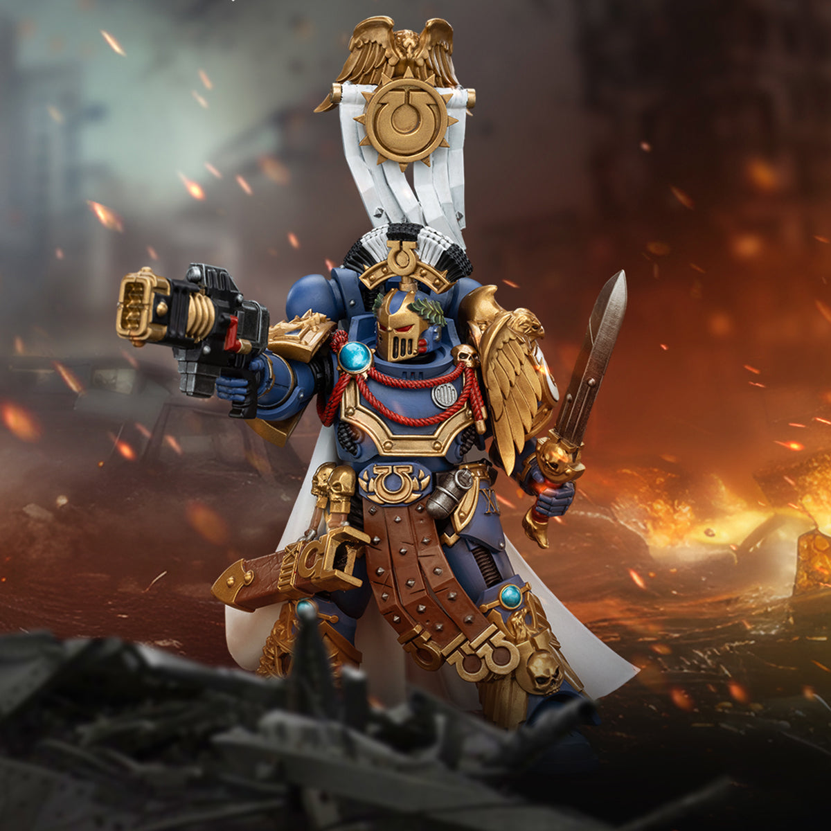 JOYTOY Warhammer The Horus Heresy Series, Ultramarines Legion Praetor with Power Sword and Volkite Serpenta, Action Figure