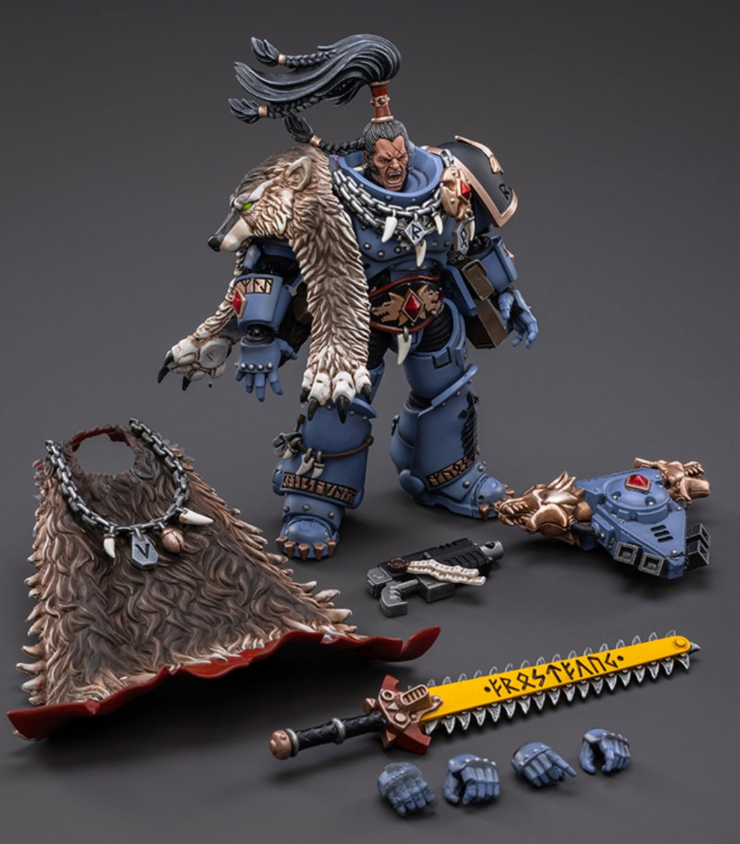 Figura coleccionable JoyToy de Warhammer 40K: Figuras de acción de Ragnar Melena Negra de los Lobos Espaciales