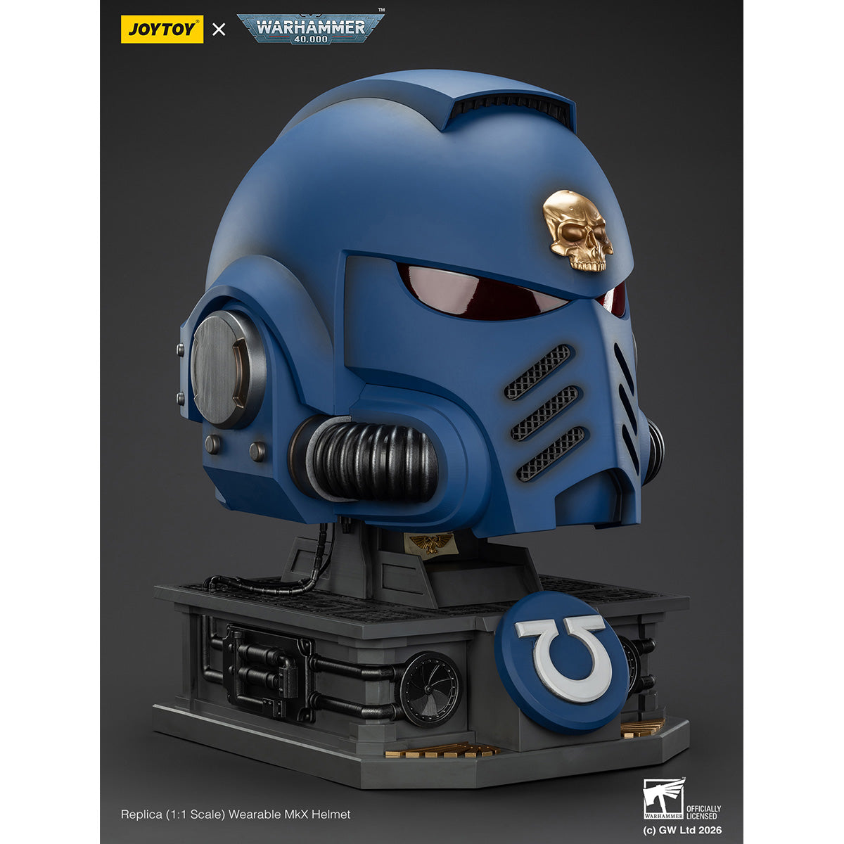 JOYTOY Warhammer 40K Ultramarines Captain MkX Helmet & Display Stand 1/1 Scale