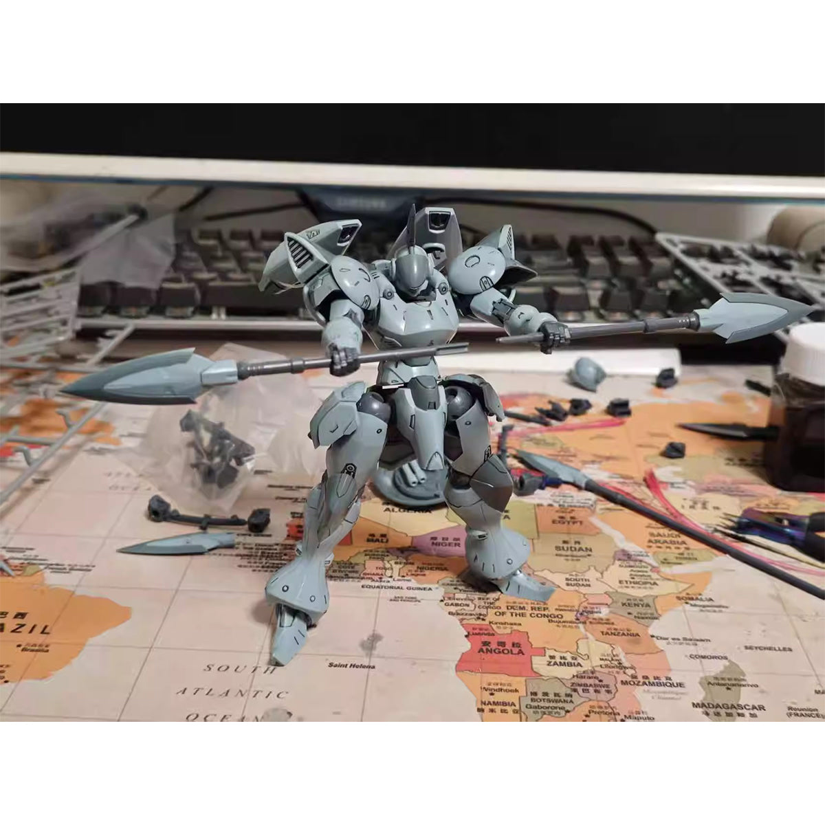 Sheik Mainland Super Cavalry Aktarn (Dual Head Sculpts) 1/144 Scale Assembly Model Kits