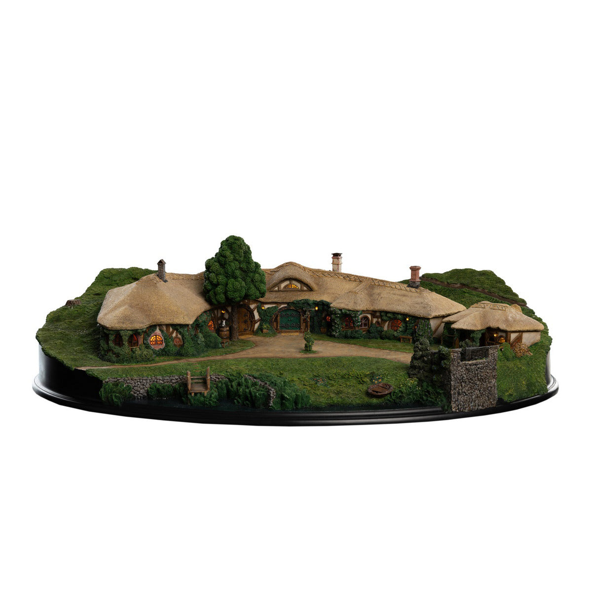 WETA Workshop The Lord of the Rings Trilogy Environment The Green Dragon Inn Art Figurine