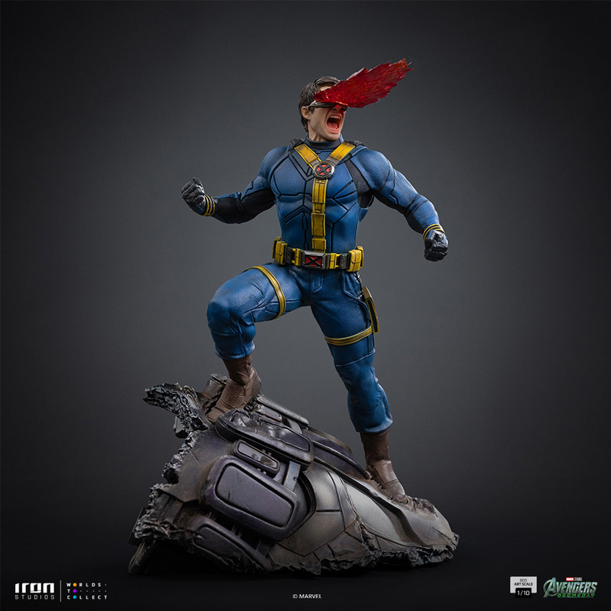 Iron Studios Cyclops 1/10 statue — Cyclops displayed with a red optic effect